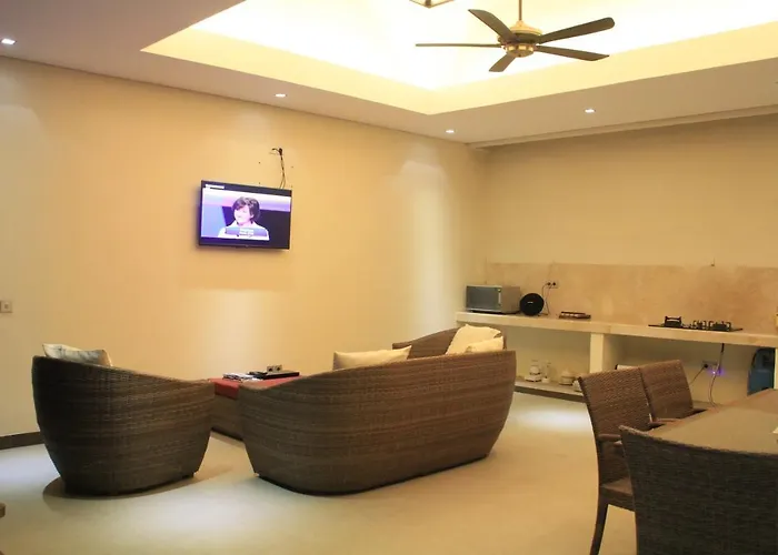 Mirahvillas, 2br With Large Private Pool Lodge