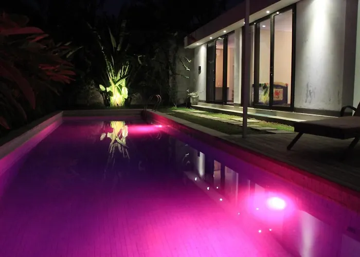 Mirahvillas, 2br With Large Private Pool Seminyak